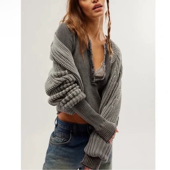 Free People FP ONE thermal long sleeve one colt gray black distressed buttonNWT - Picture 6 of 9